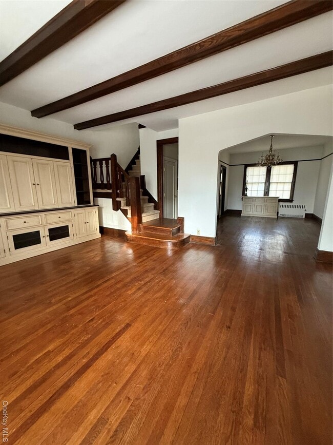 Building Photo - 404 Bauer Pl