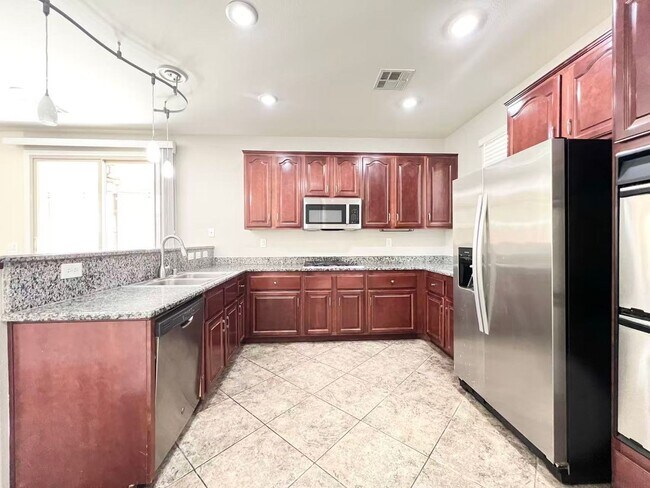 Building Photo - 10555 Winter Grass Dr