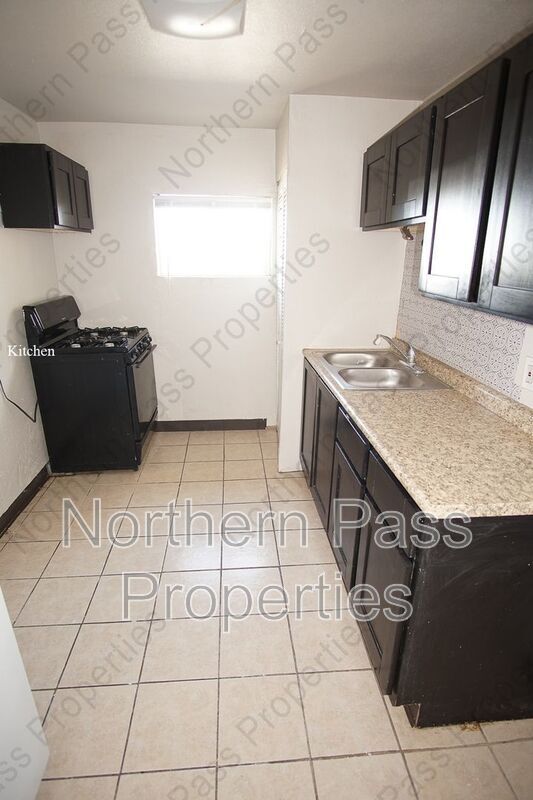 Building Photo - 411 Dodge Rd