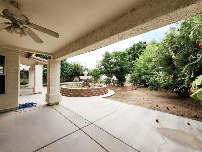 Building Photo - Marshall Ranch 5 bedroom!!  Available Now.