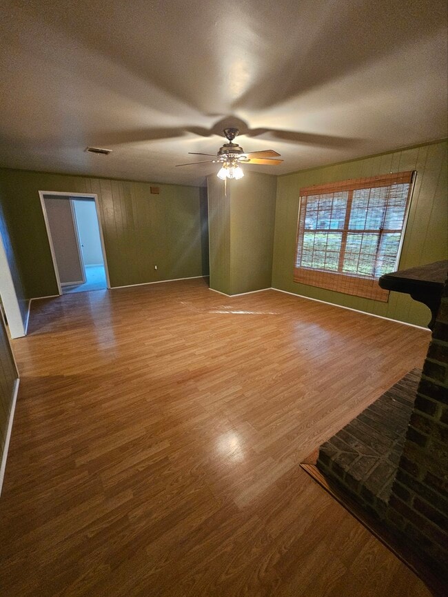 Building Photo - 1128 S Shireview Cir