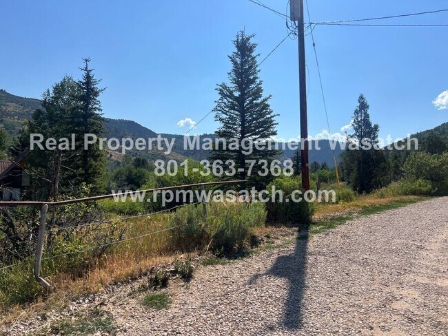 Building Photo - 1388 Country Ln