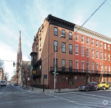 Building Photo - 800 Cathedral St