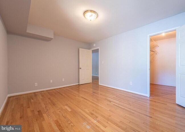 Building Photo - 5482 Cedar Ln