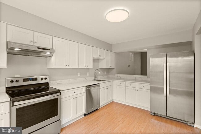 Building Photo - 12221 Wye Oak Commons Cir