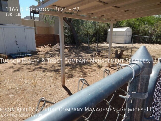 Building Photo - 1166 N Rosemont Blvd