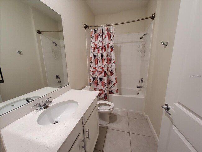 Building Photo - 160 Taft Dr