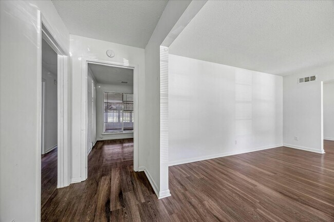 Building Photo - 3844 Marston Rd