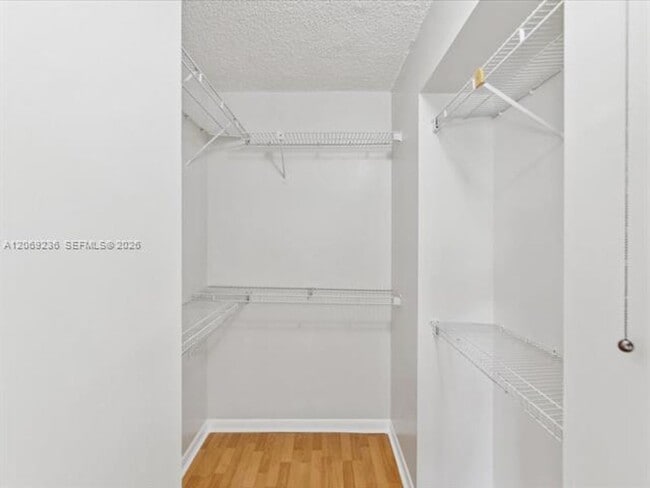 Building Photo - 390 NW 86th Pl