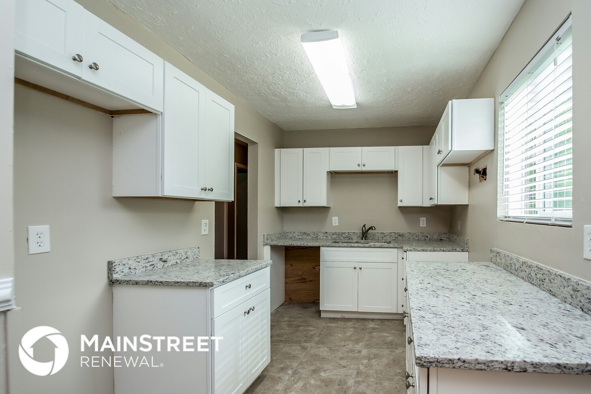 Building Photo - 4332 Rocklane Dr
