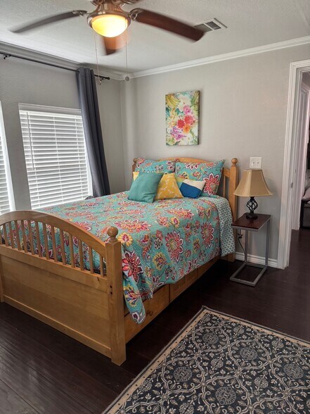 Building Photo - 2328 Shanks Rd