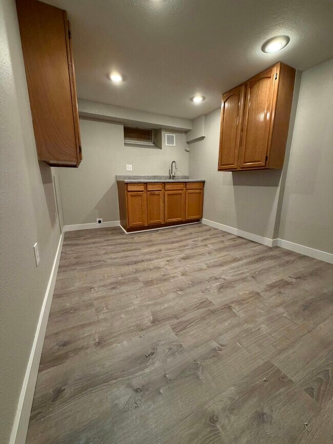 Building Photo - 1426 Trenton St