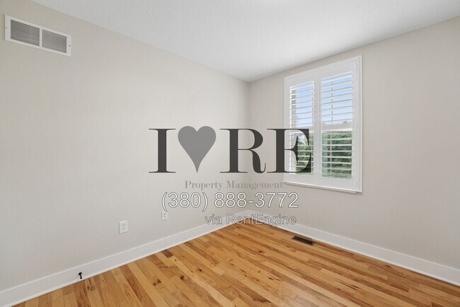 Building Photo - 8765 Hyland-Croy Rd