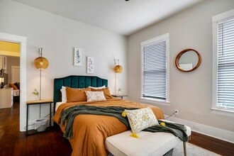 Building Photo - Fully Furnished 3 bedroom 2 bath  for 2 weeks or a Month stay