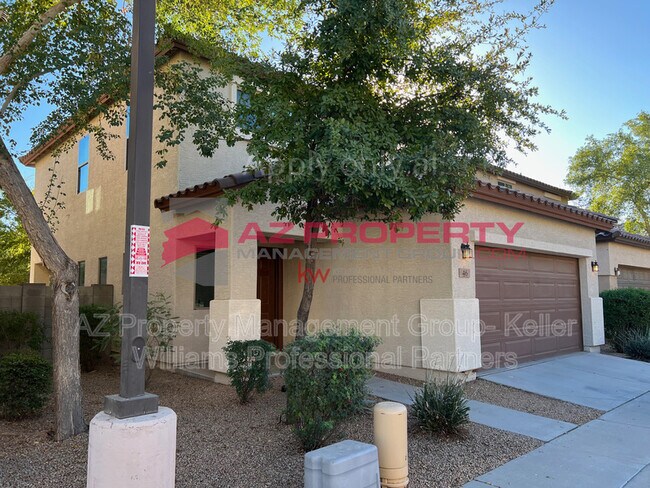 Building Photo - 10225 W Camelback Rd