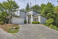 Building Photo - Spacious 4-Bedroom Home in Kenmore | Private Greenbelt Setting + Landscaping Included