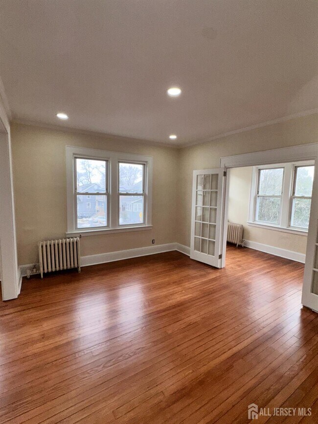 Building Photo - 6 Field Rd