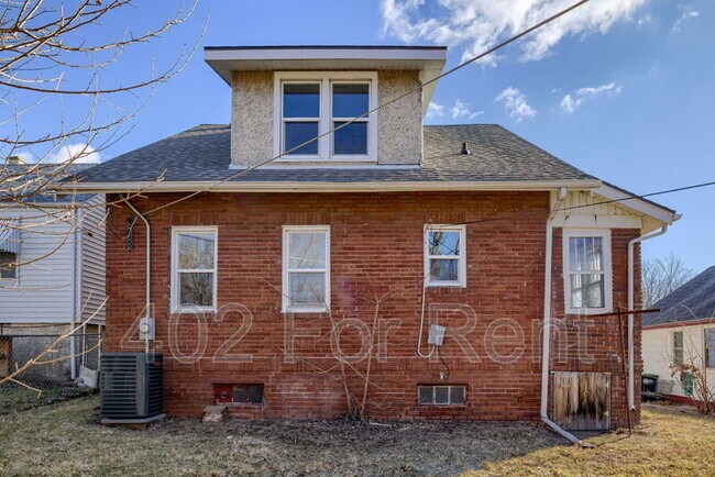 Building Photo - 6046 S 36th St