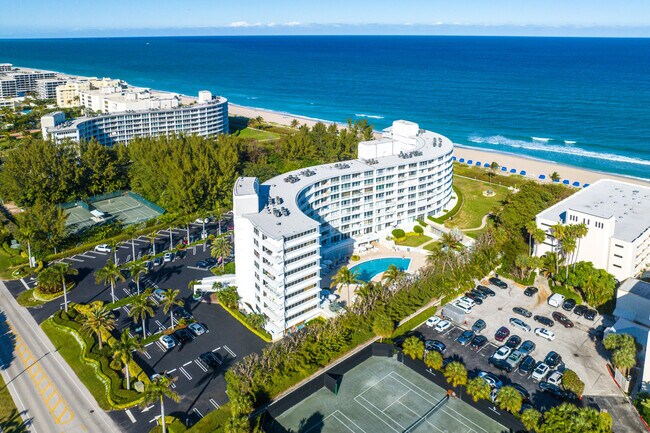 Building Photo - 2780 S Ocean Blvd