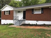 Building Photo - 2335 Scotty Cir