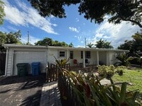 Building Photo - 710 NE 58th Ct