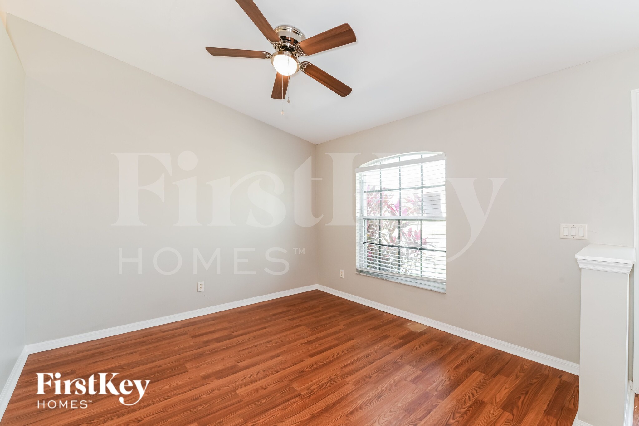 Building Photo - 3737 SW 1st Pl