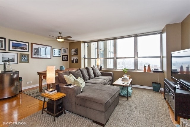 Building Photo - 655 W Irving Park Rd