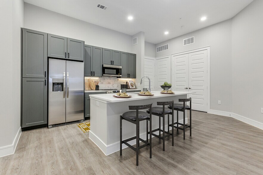 Building Photo - The Bodie