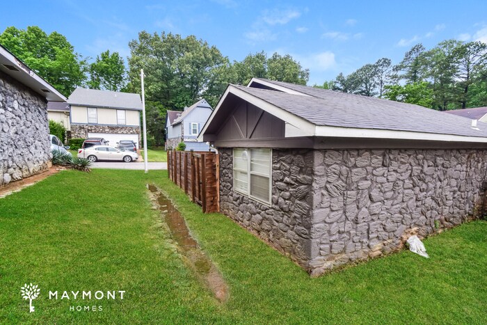 Building Photo - 4253 Balboa Cir
