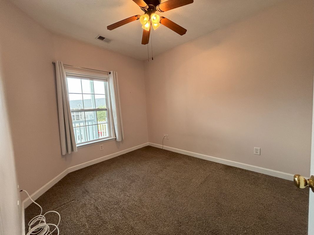 Building Photo - 106 Westhaven Dr