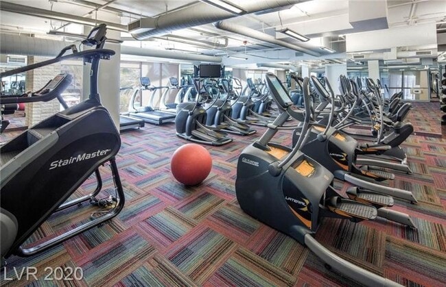 Building Photo - 8255 S Las Vegas Blvd