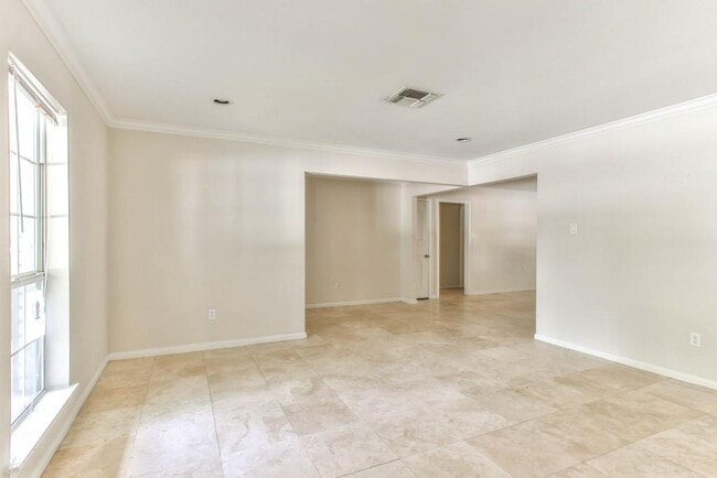 Building Photo - 3839 Sun Valley Dr
