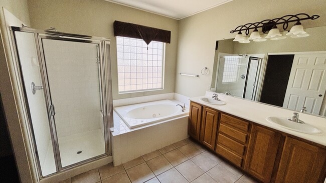 Building Photo - 2316 Tedesca Dr