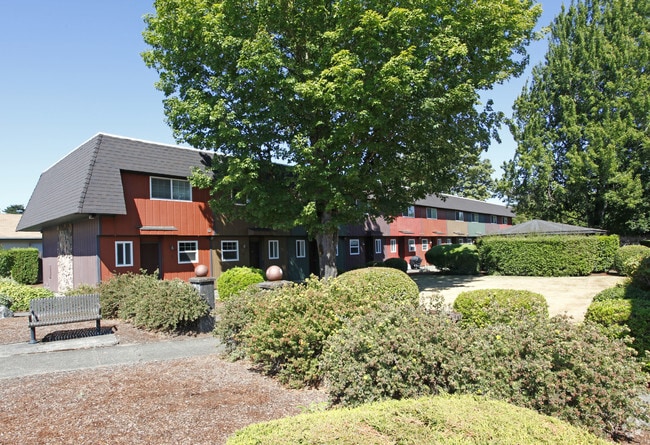 Building Photo - 479 Monmouth Ave S