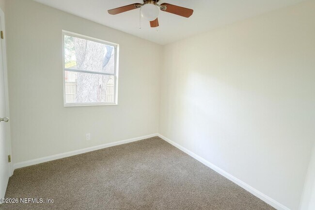 Building Photo - 6773 Restlawn Dr