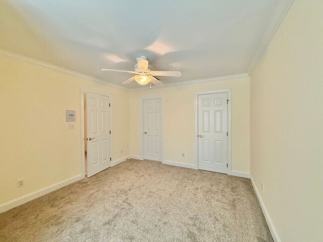 Building Photo - 3021 Hickory Tree Pl