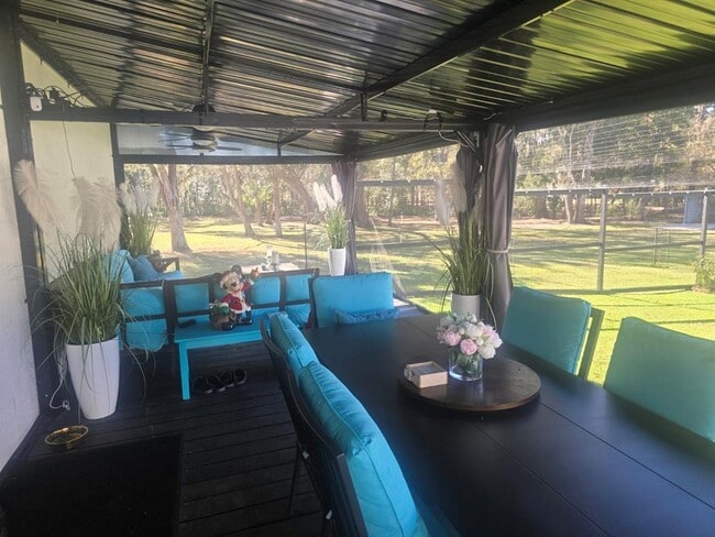 Building Photo - 13091 Old Crystal River Rd