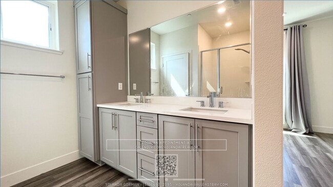 Building Photo - Modern Style and Sophistication, 2 En-Suite BR, 2.5 BA Townhouse with EV charging