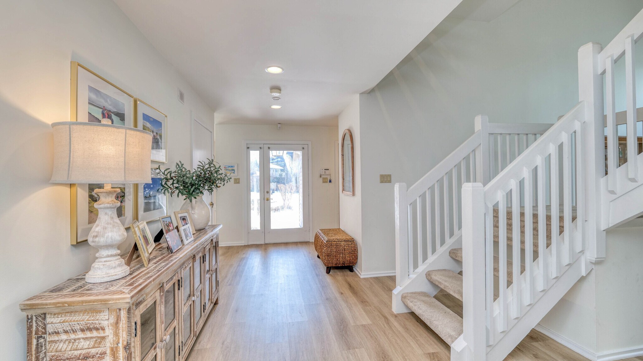 Building Photo - 6 Brunswick Ct