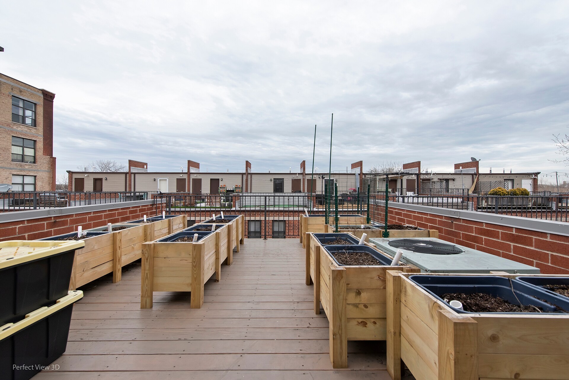 Building Photo - 1816 N Spaulding Ave