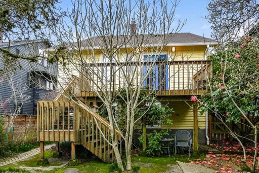 Building Photo - Charming 4-bedroom 3 bath Craftsman Home with Basement ADU for Rent