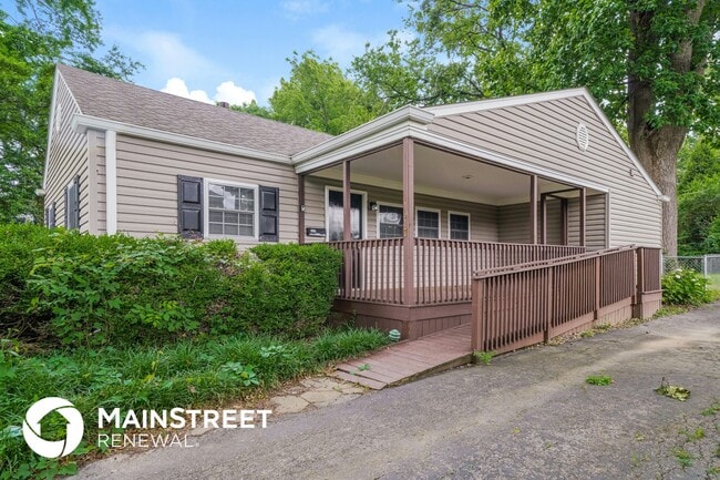 Building Photo - 1917 Winston Ave