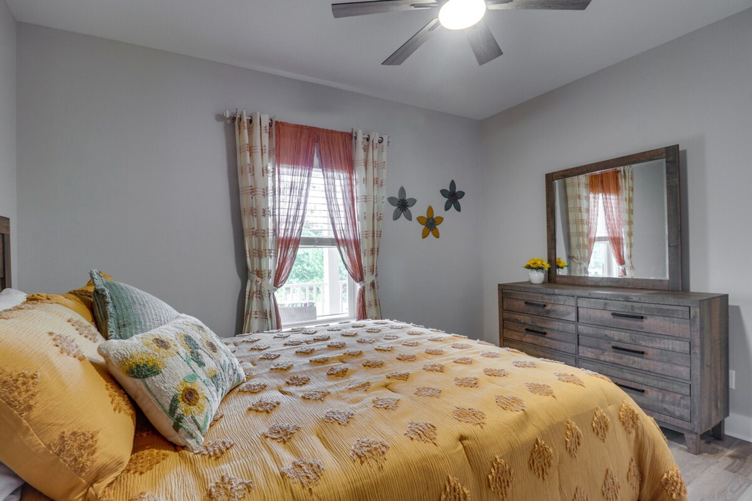 Building Photo - 5034 Burnley Rd