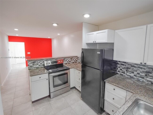 Building Photo - 1351 NW 45th St