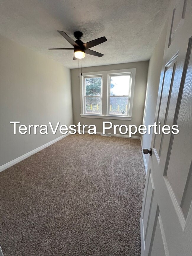 Building Photo - Single Family in Elmer! Eligible for $500 Security Deposit.