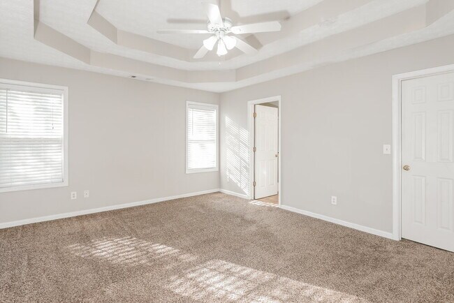 Building Photo - 3600 Biltmore Oaks Dr SE