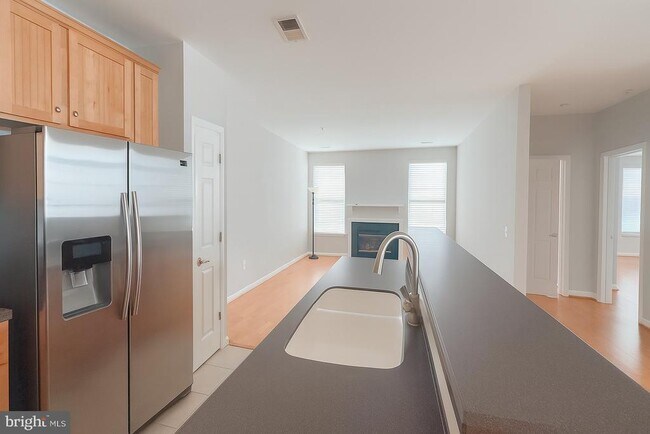 Building Photo - 4191 Lochleven Tr