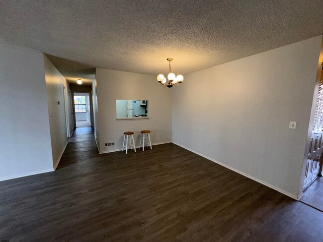 Building Photo - 75 Liberty Ct