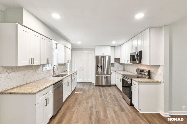 Building Photo - Spacious 4BR House in Gastonia