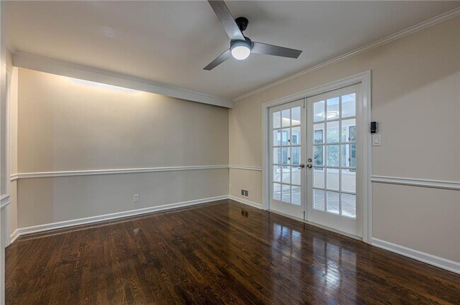 Building Photo - 6640 Williamson Dr NE